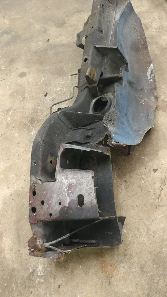 1987 1993 FORD MUSTANG OEM QUADRO TRASEIRO TRILHO SEÇÃO CORTE METAL REPARO PASSAGEIRO DESTRO - Imagem 4 de 4