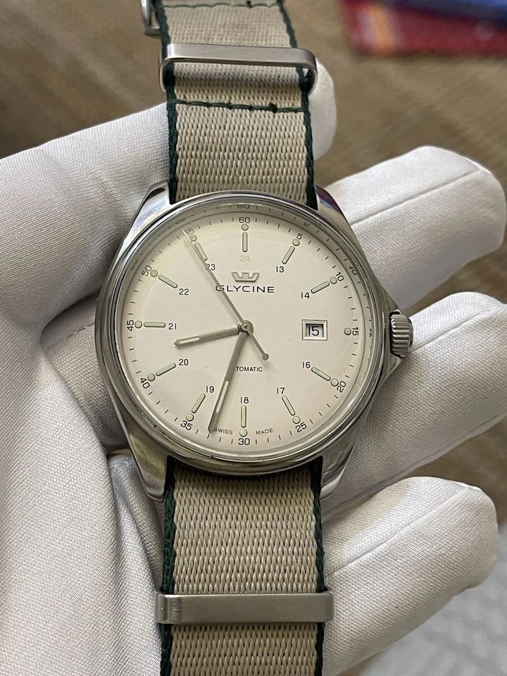 GLYCINE COMBAT AUTOMÁTICO 50M REF 3890.4 CRISTAL ZAFIRO 43MM HECHO EN SUIZA Foto 2 de 4