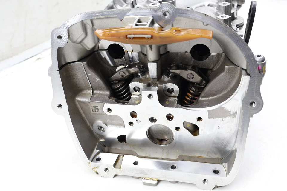 2021-2024 AUDI Q5 SPORTBACK 2.0L - Engine Cylinder HEAD 06N103063F - Image 2 of 4