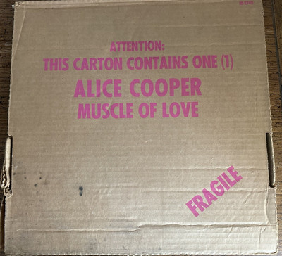 Muscle of Love by Alice Cooper original 1973 release vinyl LP - BS 2748