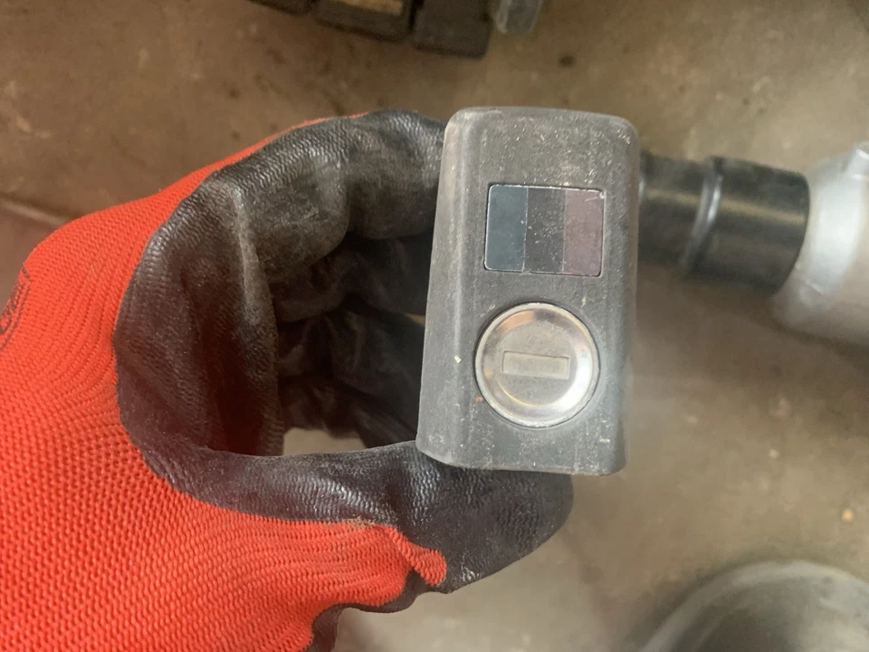 90-95 梅赛德斯 R129 SL500 SL320 转向点火开关后备箱门锁钥匙套装 — 第 4/4 张图片