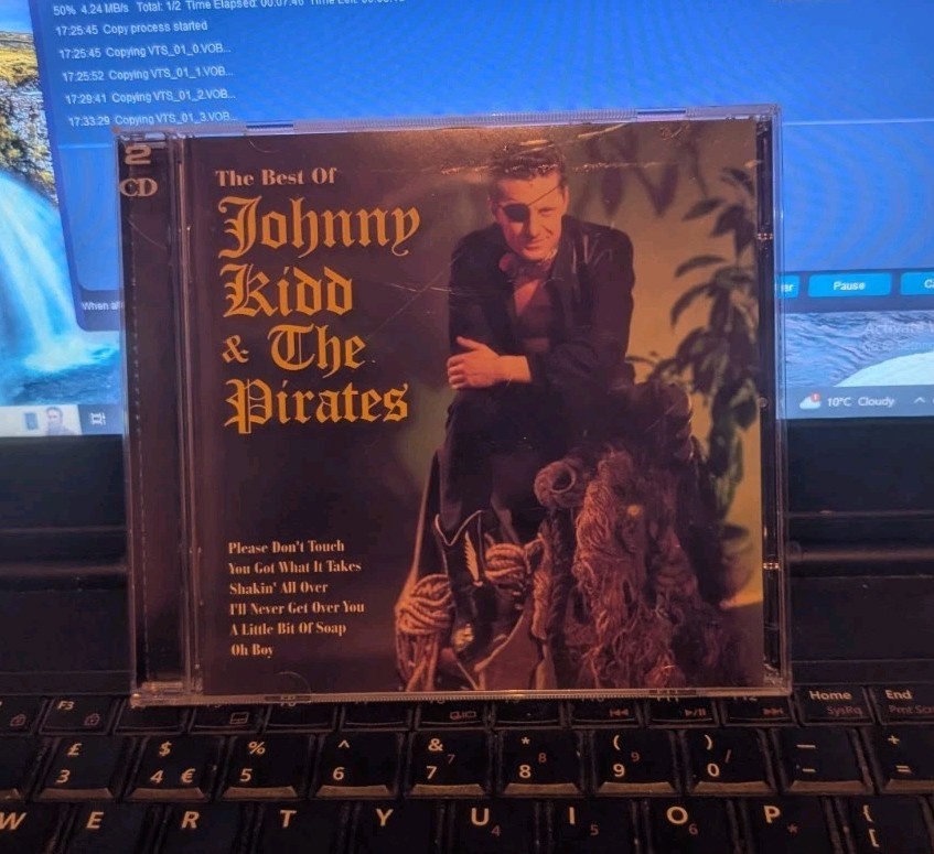 THE BEST OF JOHNNY KIDD & THE PIRATES 2 CD SET (B1)