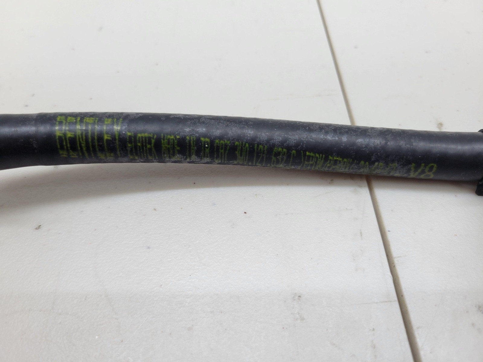 Bentley GT  2011-2018 Radiator Ventilation Duct Hose Pipe 3W0121632