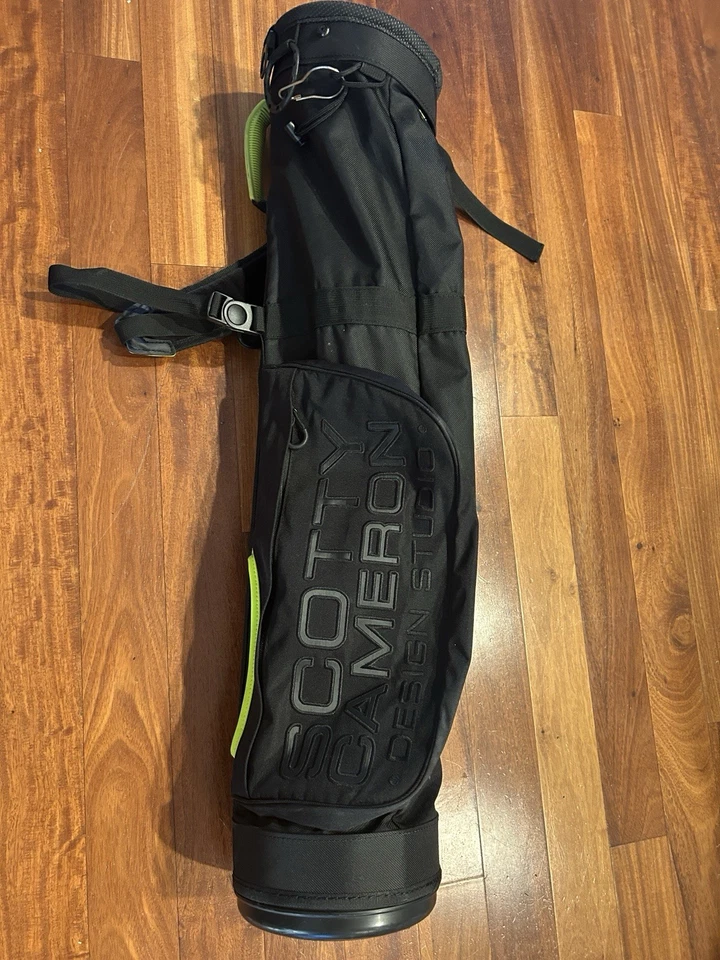 Bolsa de golf Scotty Cameron - domingo/lápiz - correa única 2018 Club Cameron Foto 3 de 4