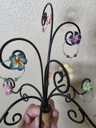 Hibiscus Wine Charms Set of 10 with Holder - Afbeelding 3 van 4