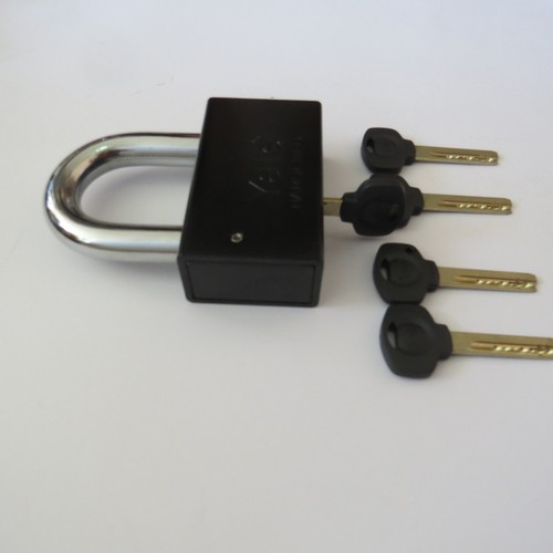 YALE PADLOCK HIGH SECURITY HEAVY DUTY XL STORAGE Integrator key 666P - Picture 11 of 11