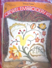 Crewel SLOW STITCH KIT ~ JACOBEAN ~ 14"sq PILLOW Pauling Denham 1971 CREWEL