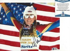 SKIER MIKAELA SHIFFRIN SIGNED SLALOM WORLD CHAMPION 8x10 PHOTO BECKETT COA BAS