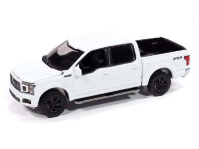 2020 Ford F-150 FX4 Oxford White Diecast 1:64 Scale Model - Auto World AWSP188A
