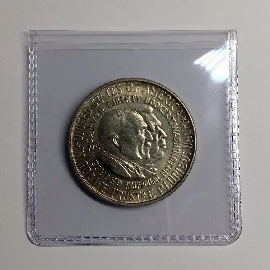 1951-P Booker T. Washington & George W Carver HALF DOLLAR 90% SILVER COIN 🇺🇸 - Image 3 of 4