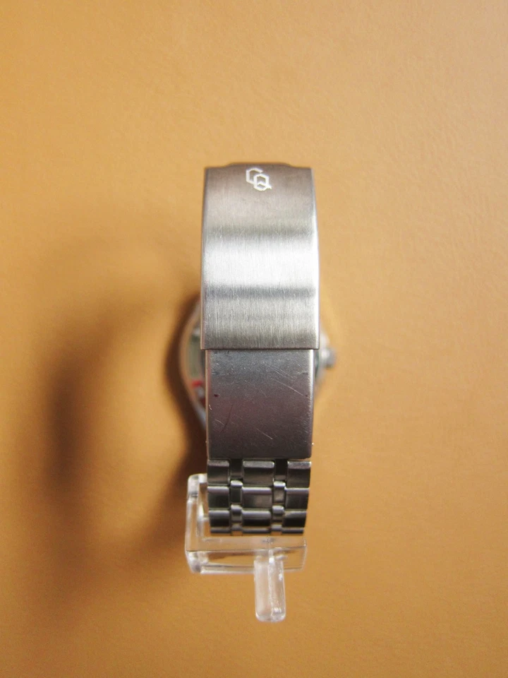 Reloj de cuarzo Citizen Crystron 4-730135 Y All S.S con esfera azul (HECHO EN JAPÓN) Foto 4 de 4