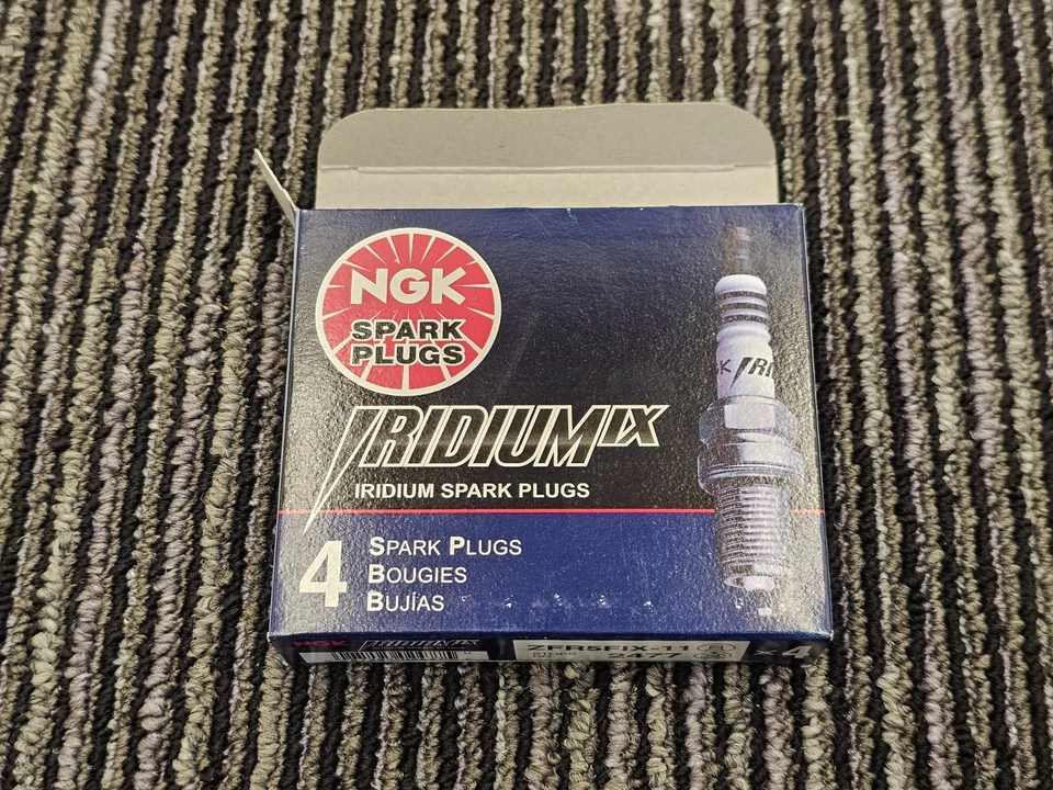 (CANTIDAD 4) Bujía NGK 2477 ZFR5FIX-11 Iridium IX para Kia Spectra 2008-2009 Foto 2 de 4