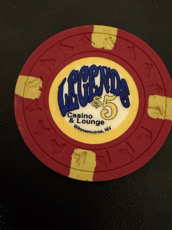 $5 Legends Casino & Lounge Winnemucca Nevada Casino Chip Vintage