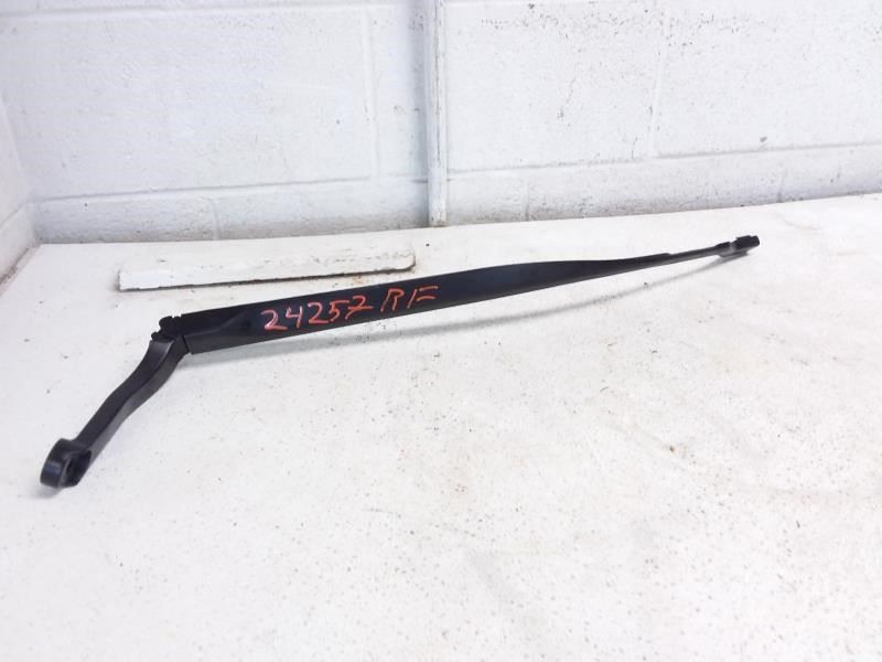 2020 MASERATI GHIBLI OEM PASSENGER RIGHT SIDE WIPER ARM 