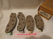‘NOS’ Ford Disc Brake Pads # D5MZ-2001-B .. Made in USA