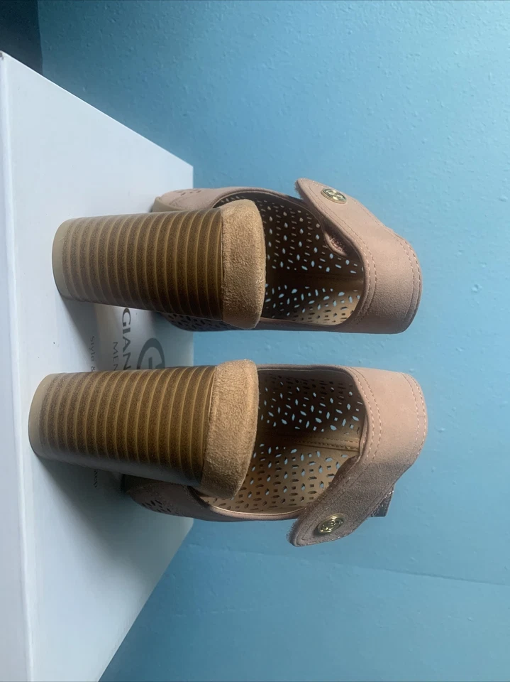 Giani Bernini Women's Shoes Heels & Pumps, Pink, Size 7.5 - Image 3 of 3