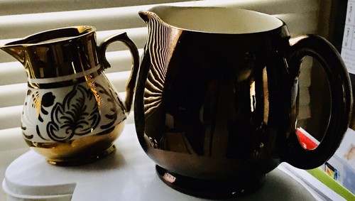 ENGLISH LANCASTER WARE COPPER LUSTER, Lot of 2 Pitchers/Creamers Rare Vtg 🇬🇧 - Picture 2 of 10
