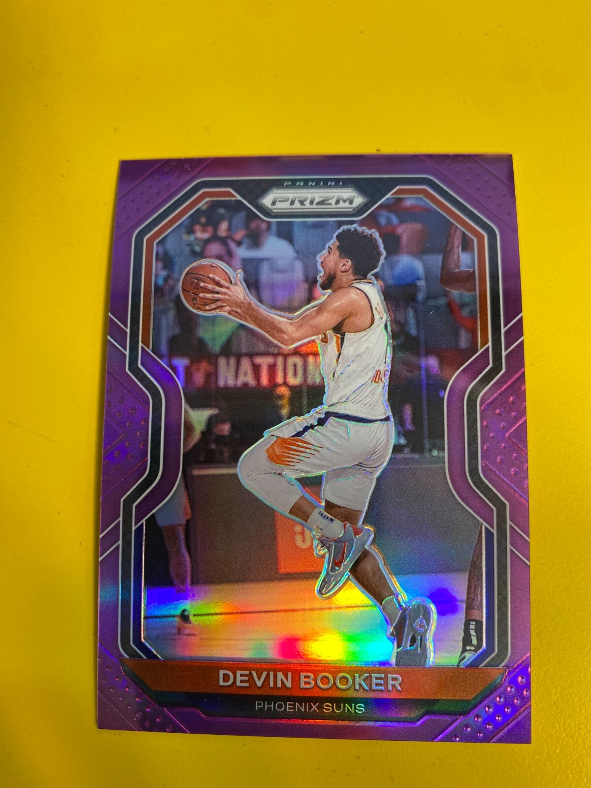 RS27290  2020-21 Panini Prizm Prizms Purple #214 Devin Booker #34/99