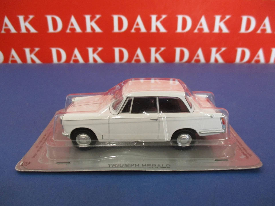 Die cast 1/43 Modellino Auto Triumph Herald by Ist - Immagine 4 di 4
