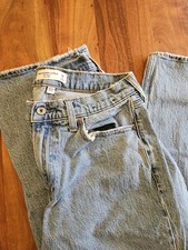 Abercrombie  Fitch Women's the Baggy Low Rise Curve Love Jeans Blue