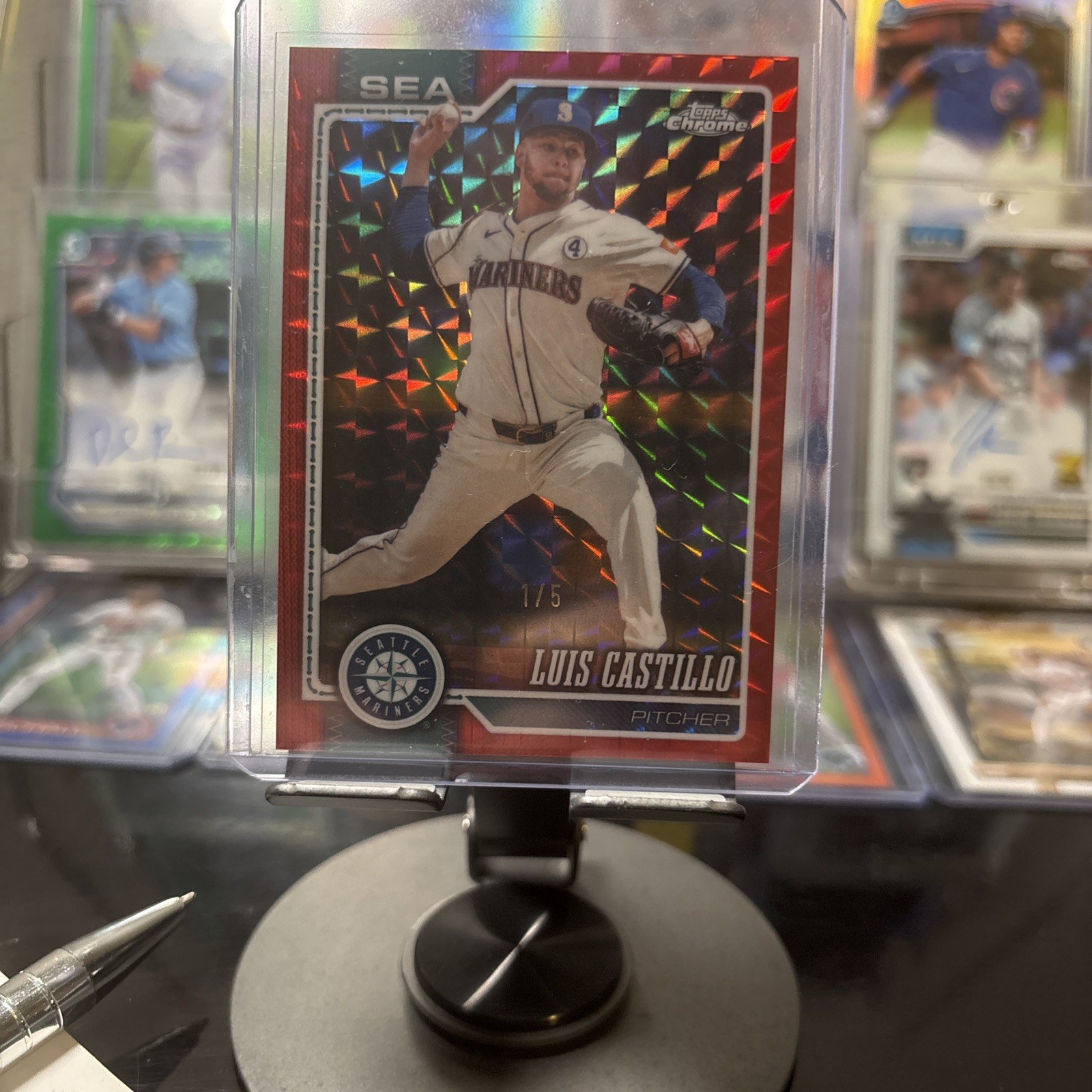 2026 Topps Chrome Luis Castillo Red Geometric /5