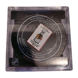 CHICAGO BLACKHAWKS 2013 Stanley Cup BANNER RAISING NIGHT Official GAME PUCK 10/1