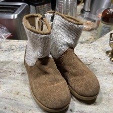 Ugg Kid's Boots US 10 Unisex Lightly Used - Tan