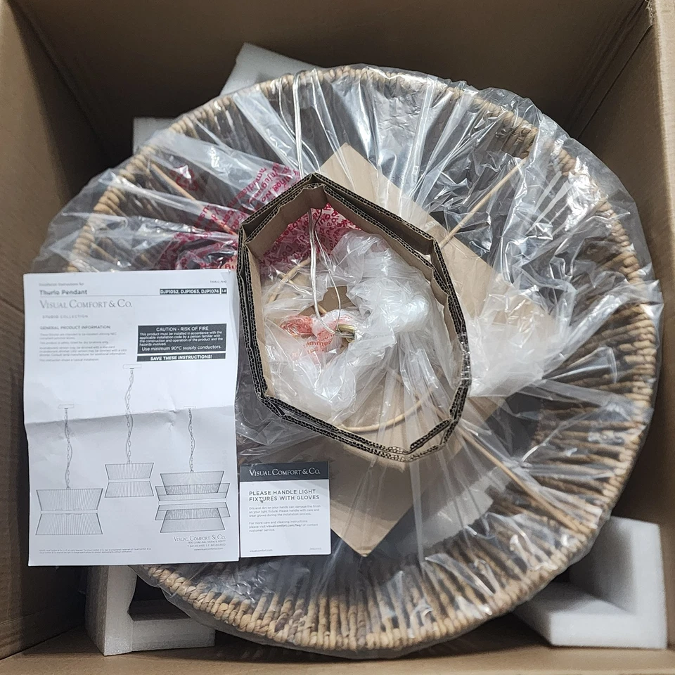 Luz colgante llamativa Scott Living de latón satinado de 2 luces con pantalla de cuerda de papel Foto 3 de 4