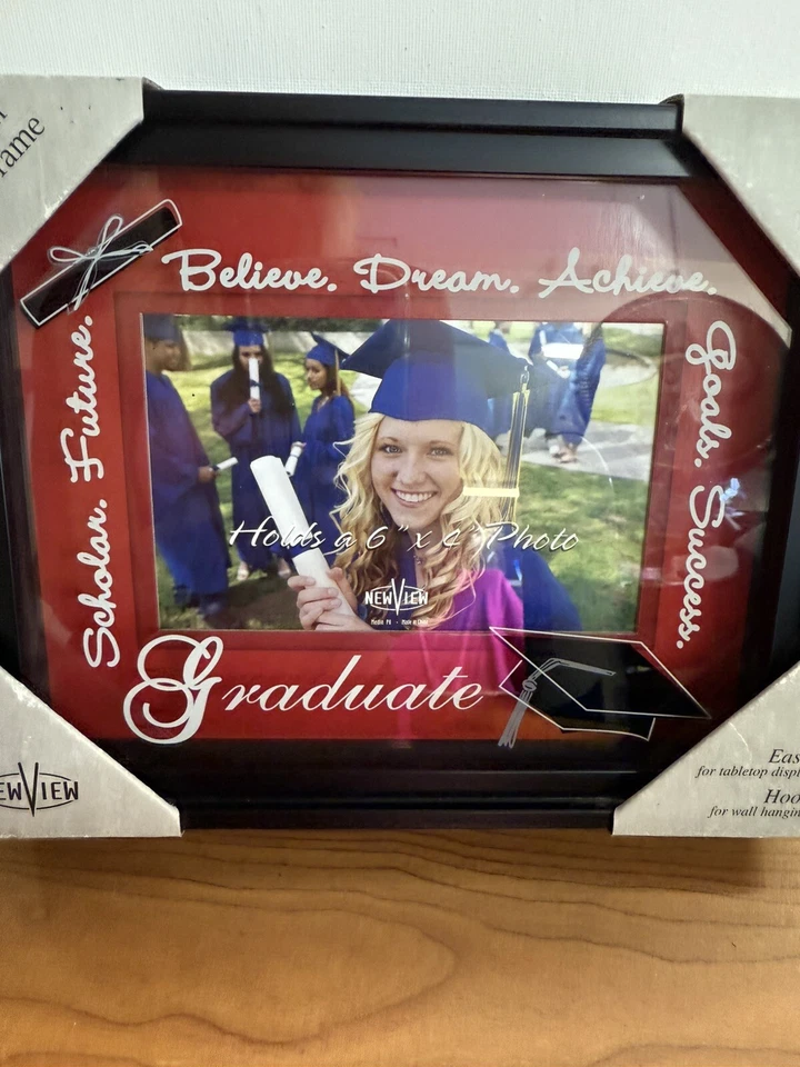 Marco de fotos GRADUATE Believe Ach 6" x 4" mesa de fotos o colgar negro nueva vista Foto 2 de 3