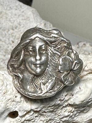 Sandy Val ring Face with flower band size 7 sterling silver women