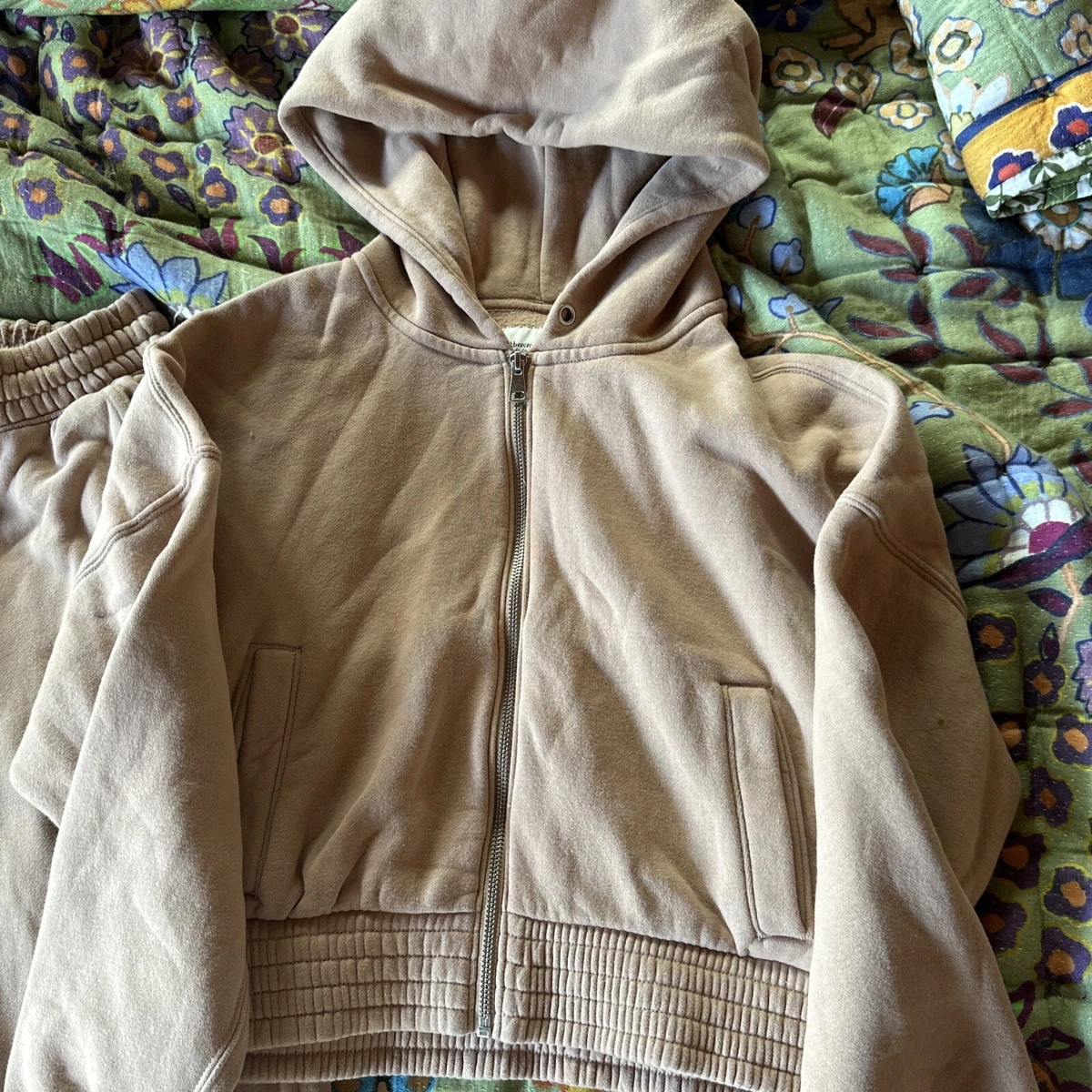 Abercrombie jogging sales suits