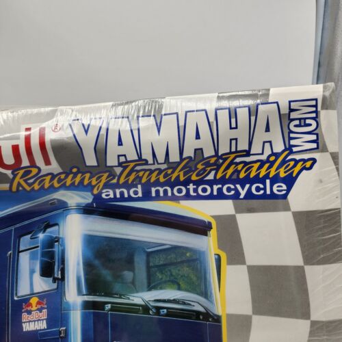 Italeri 2001 1/24 Red Bull Yamaha Racing Truck & Trailer with Motorcycle - Picture 4 of 14