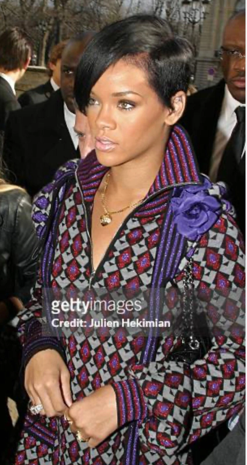 Nuovo Chanel Vintage 2008 Viola Nero Glitter Maglione Cape Top 34 36 2 4 Vintage XS S