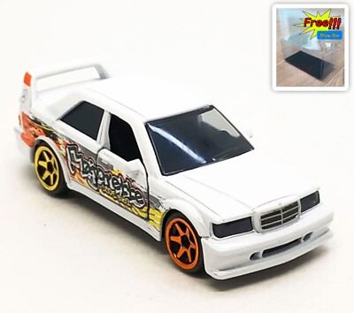 Majorette Mercedes Benz 190 E Evo2 Series 11 Graffiti White 1:61