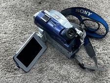 SONY HANDYCAM DCR-DVD300 DIGITAL VIDEO CAMERA 120x Zoom USED 5257