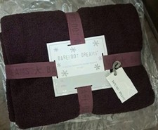 BAREFOOT DREAMS CozyChic CURRANT NEW COLOR Stacked Ribbed Border Blanket 45"x60"