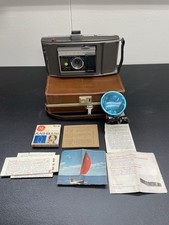 Vintage 1960  s Polaroid J66 Land Camera  Case, Flashbulbs, Manual