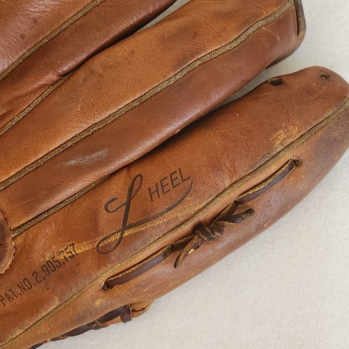 VINTAGE RAWLINGS Big 8 Lheel Double X Web Glove Left-Handed Thrower - Picture 2 of 6