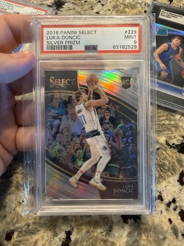 Luka Doncic [Silver Prizm] #229 2018 Panini Select card