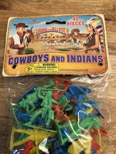 Vintage Imperial Cowboys And Indians Plastic 40 Piece Set Toys Legend Of West