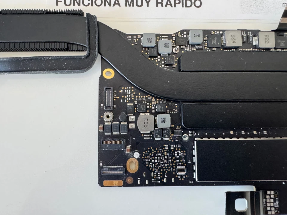 ORIGINAL APPLE PLACA BASE LOGICA MACBOOK PRO13 RETINA A1708 I7 16GB RAM PERFECT - Immagine 3 di 4