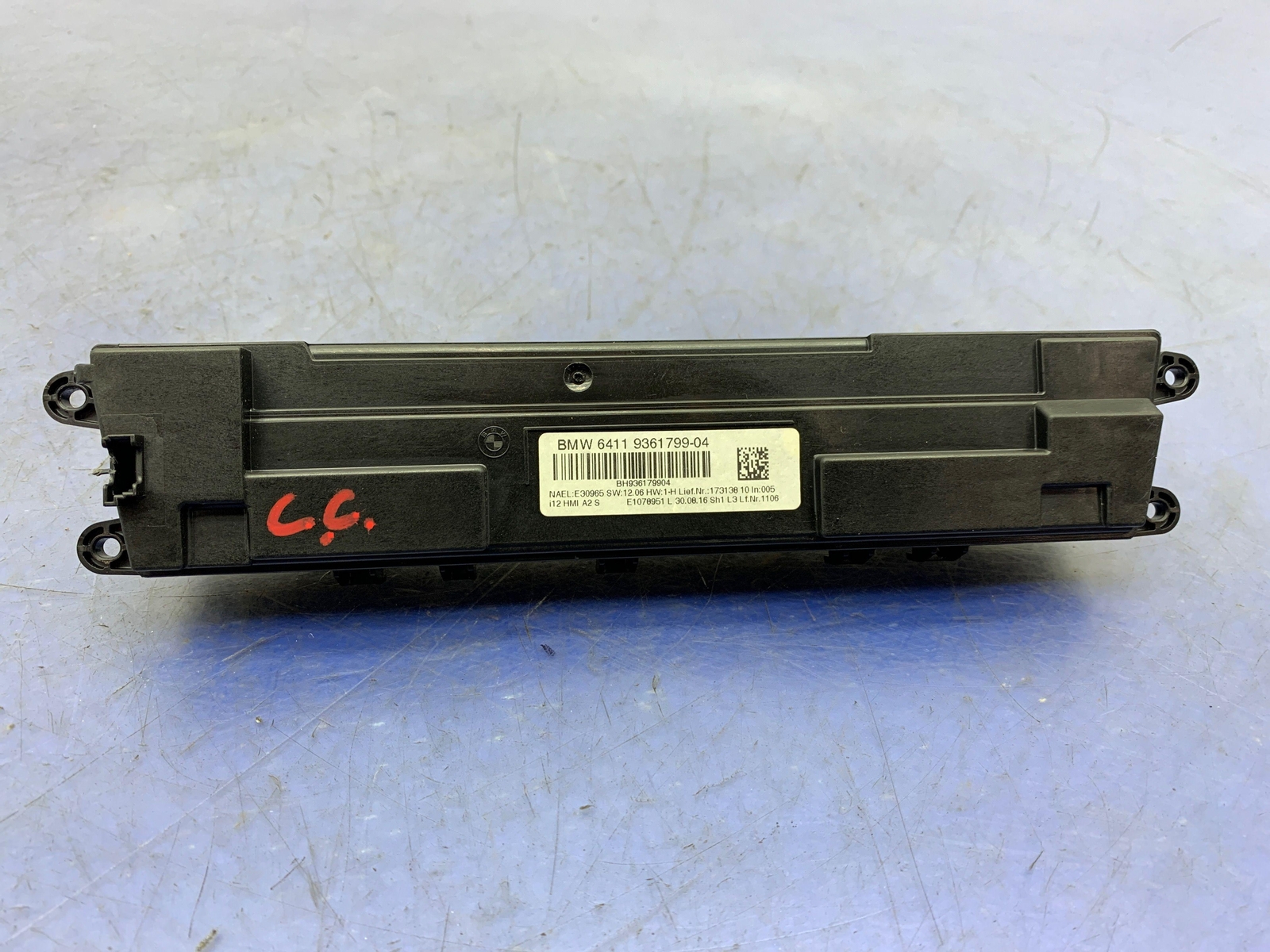 2014 - 2017 BMW I8 OEM CENTER PANEL CLMATE CONTROL W/ HEATED SEATS 9361799