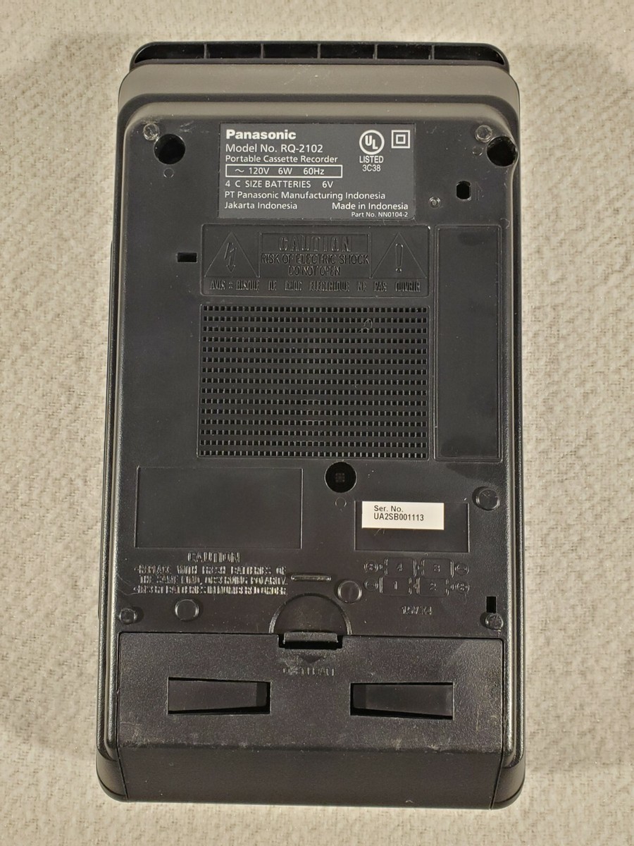 Panasonic SlimLine RQ-2102 Portable Cassette Tape Player Recorder