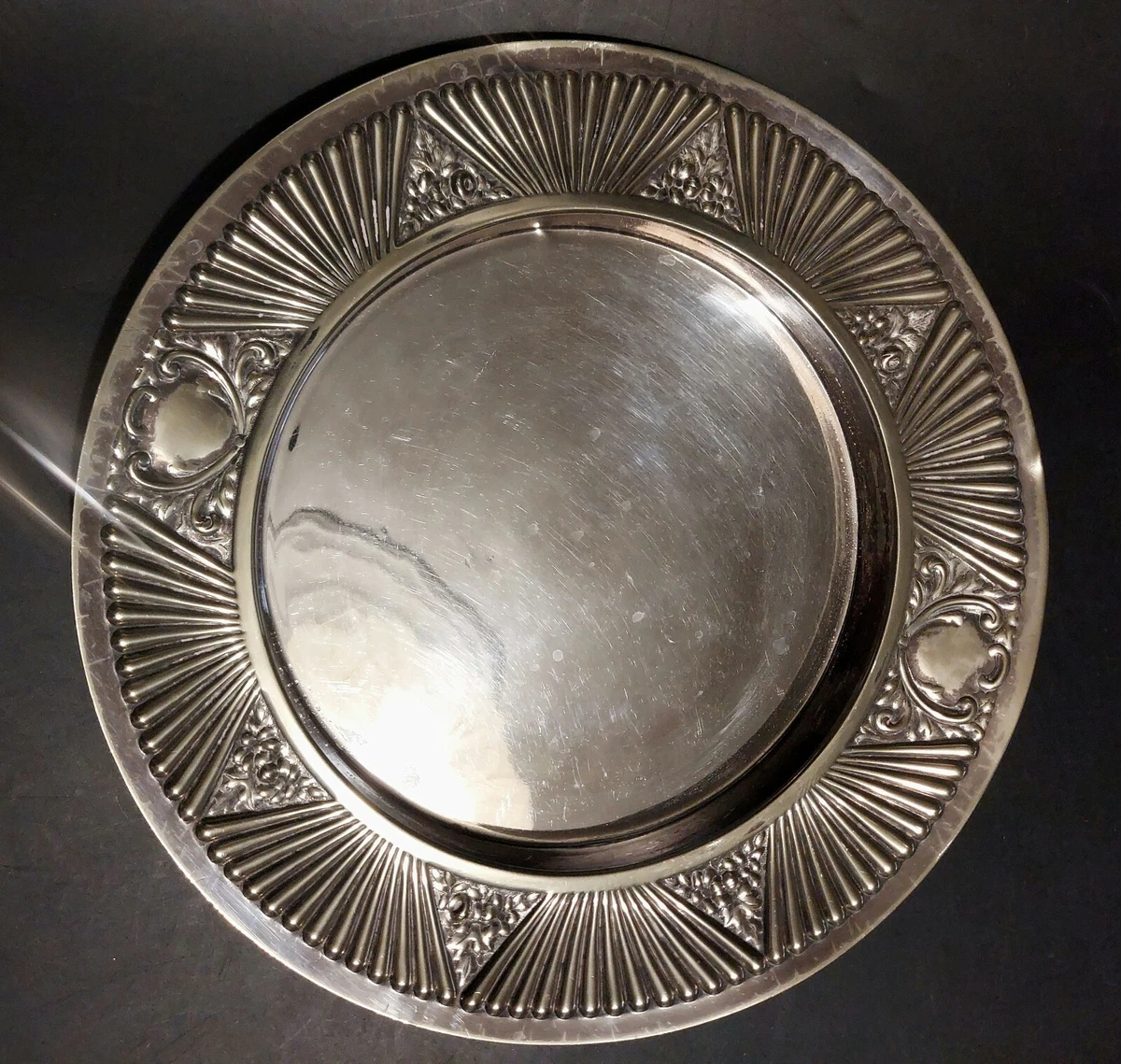 Mappin & Webb Antique US Silver-Plated Platters & Trays for sale