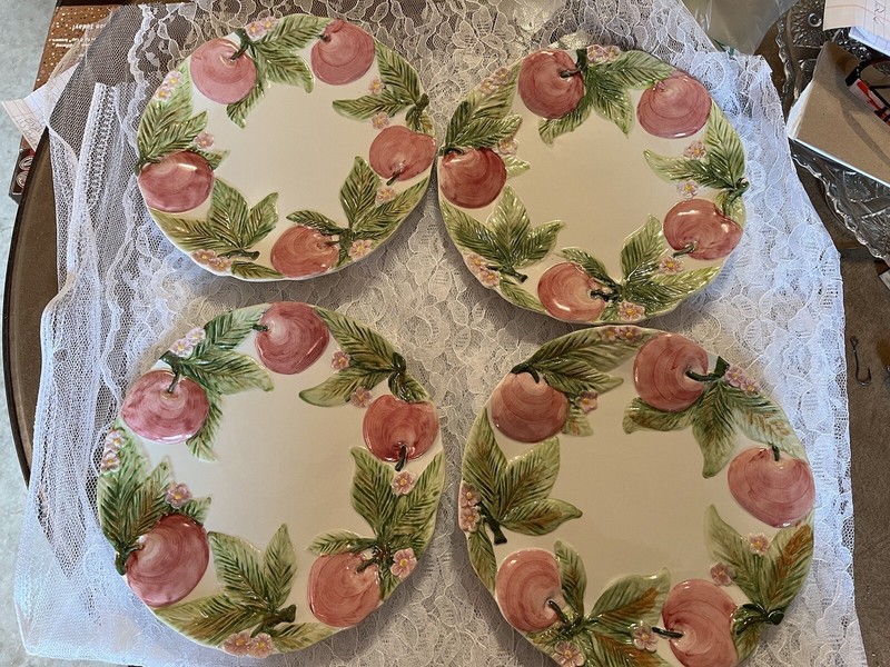 4 Vintage Hand Painted Embossed Ceramic Apple Plates 9¼" Diameter