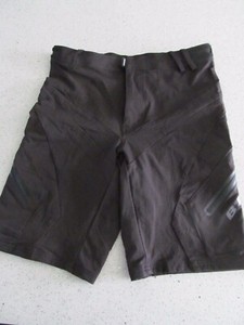 decathlon short pants