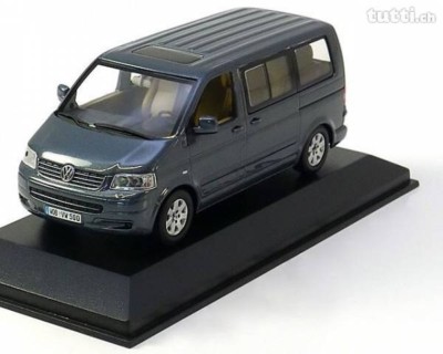 RARE VW T5 7H TDI 2003 MULTIVAN OFF ROAD GREY 1:43 MINICHAMPS (DEALER MODEL)