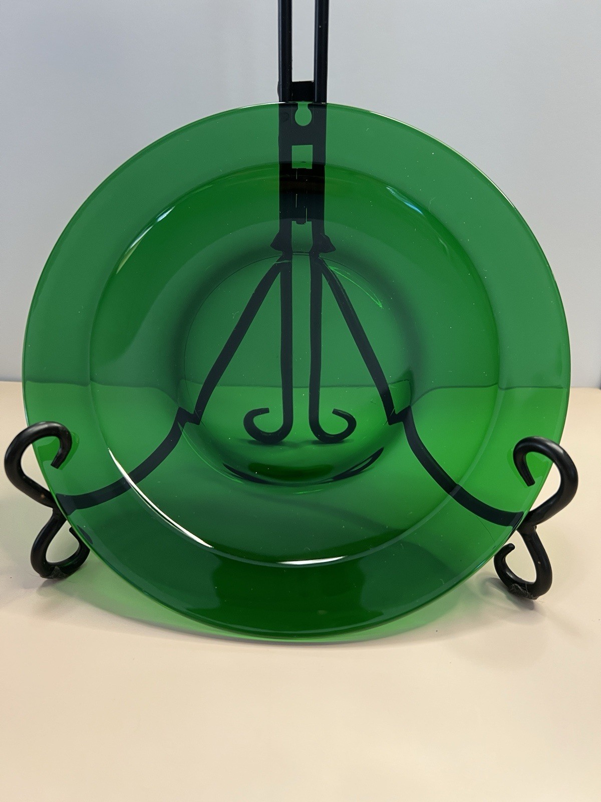 4 Antique Emerald Green Glass Luncheon Dessert Plates 8” Early 20th Century