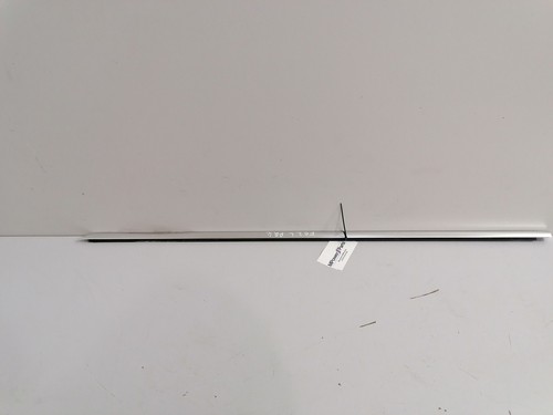 BMW 7 F01 F02 Horizontale Zierleiste der linken Vordertür 11736526