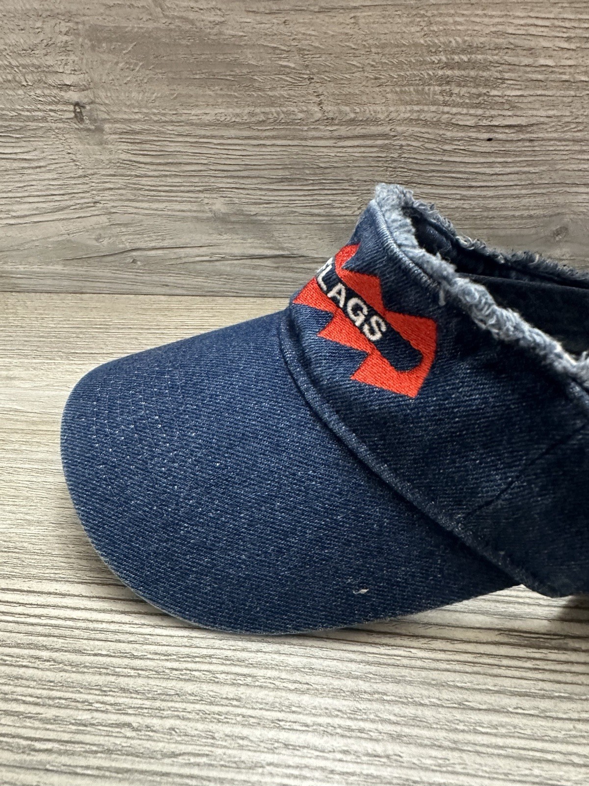 Embroidered SIX FLAGS Adjustable Visor Hat Collec… - image 2